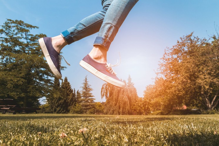 À vélo ou à pied : Explorez la nature à votre rythme 